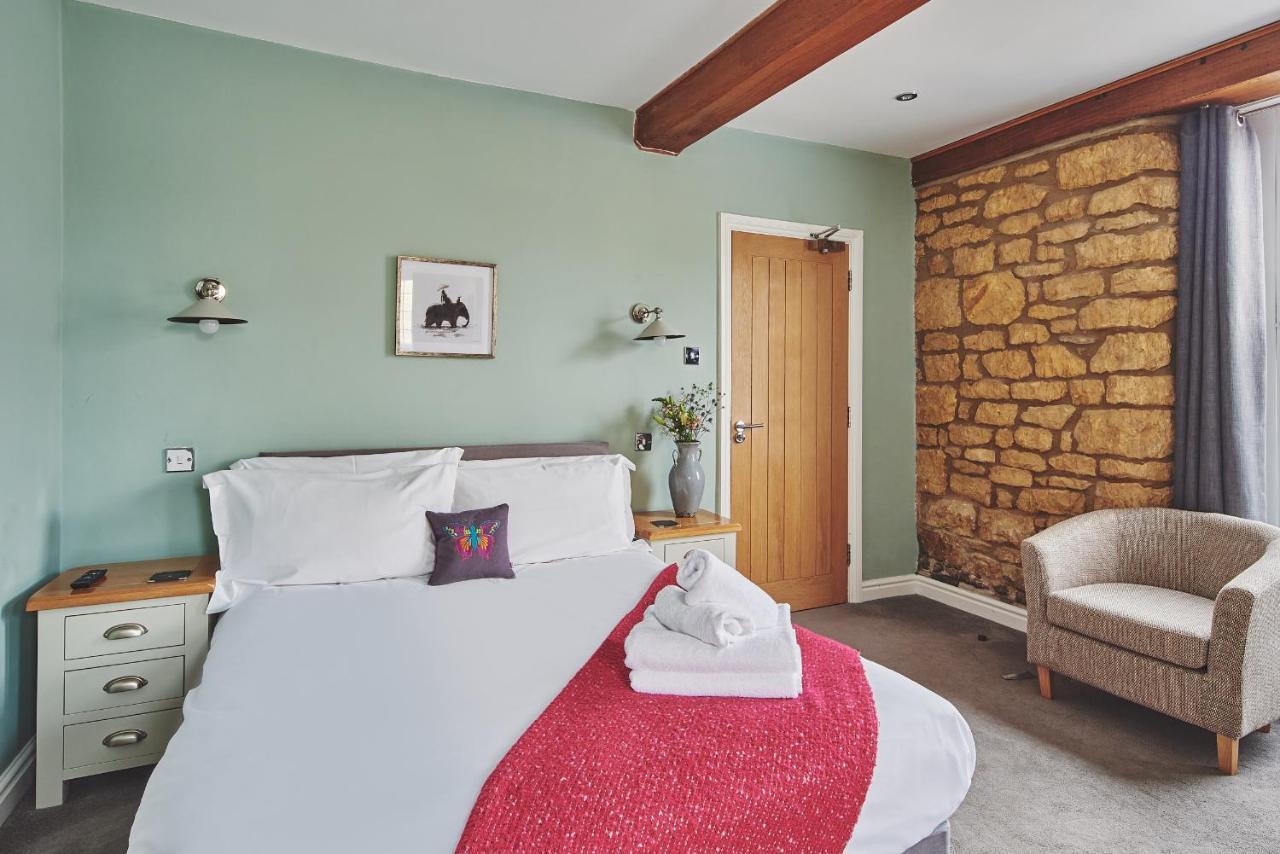 The Lansdowne Guest House Bourton-on-the-Water Luaran gambar A bedroom at The Old Post Office