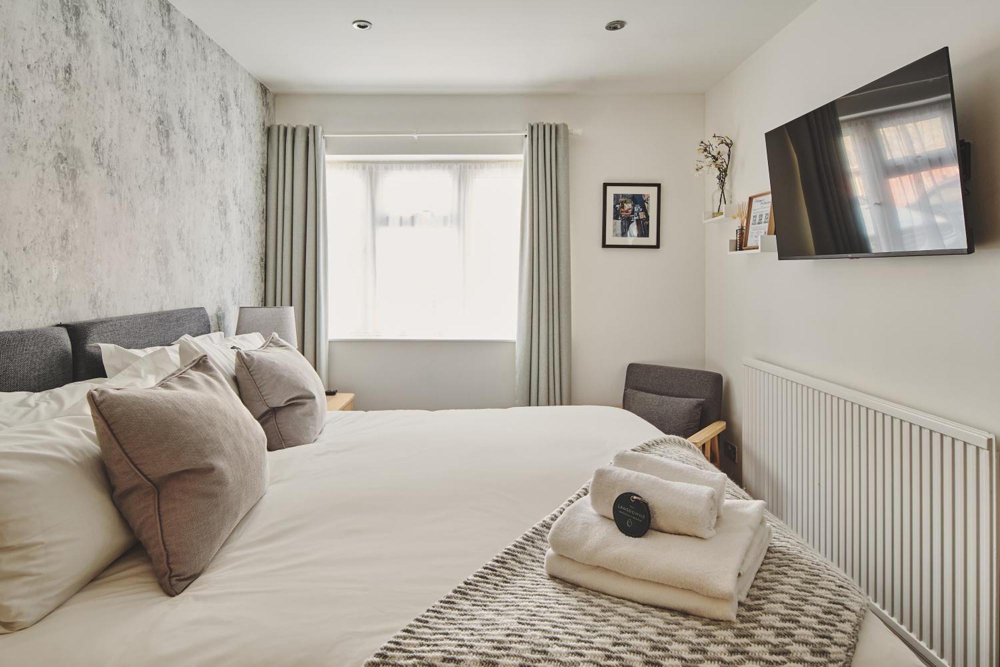 The Lansdowne Guest House Bourton-on-the-Water Bilik gambar A bedroom at the hotel