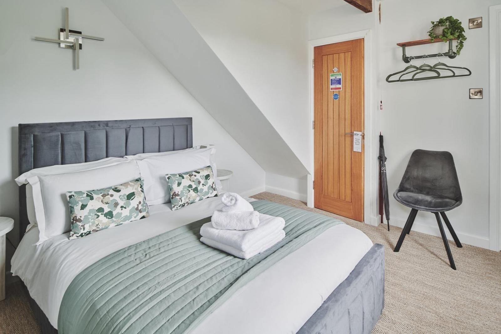 The Lansdowne Guest House Bourton-on-the-Water Luaran gambar A bedroom at the hotel